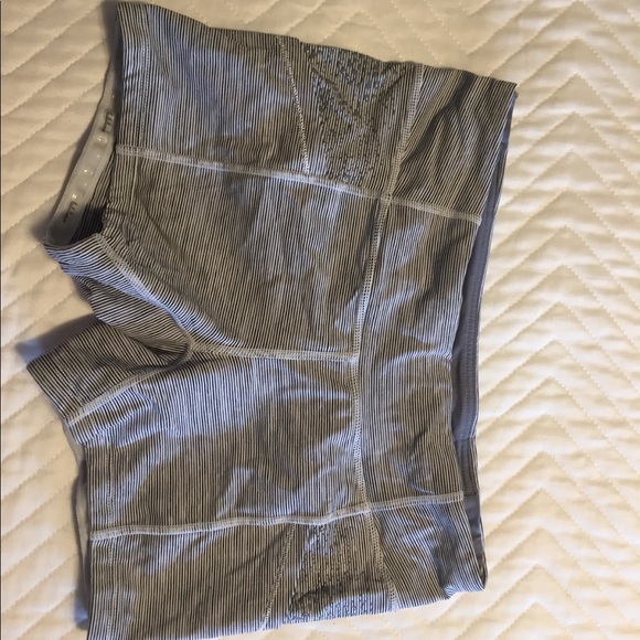 lululemon athletica Pants - Lulu lemon spandex shorts